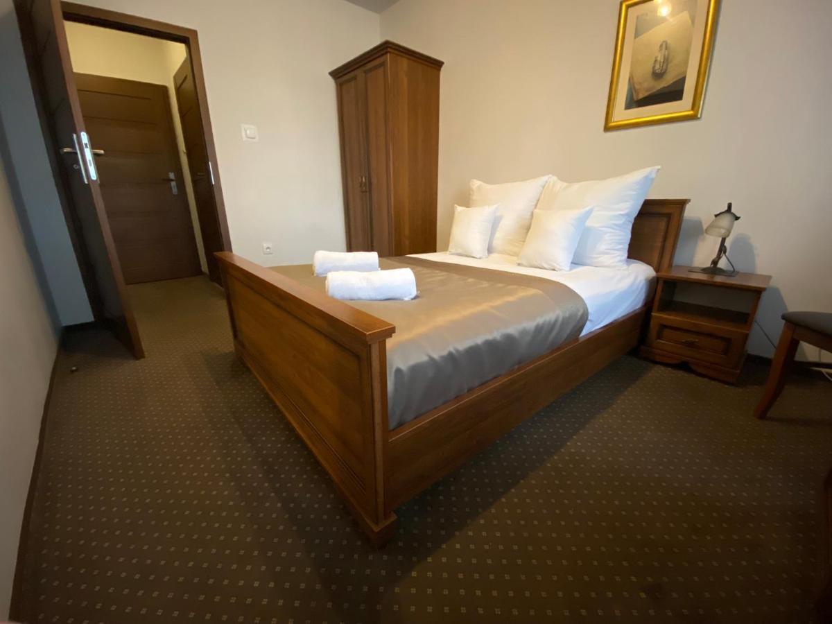 Hotel Constancja Częstochowa Екстериор снимка