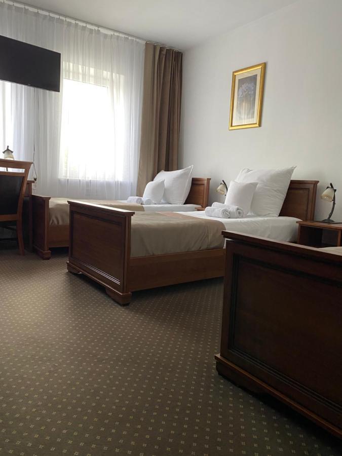 Hotel Constancja Częstochowa Екстериор снимка